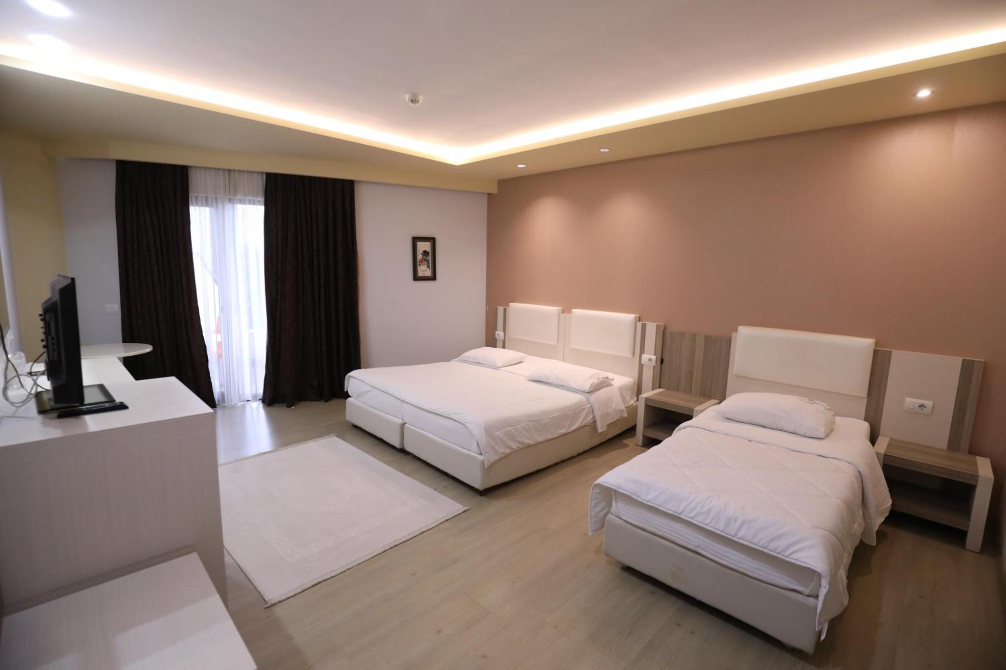1 Maji 4* Pogradec
